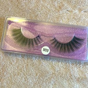 Mink Eye Lashes (Mink09)